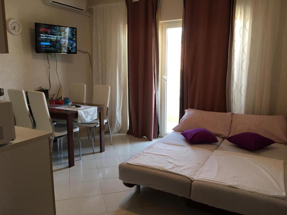 Barac Apartment Kaštela Екстериор снимка